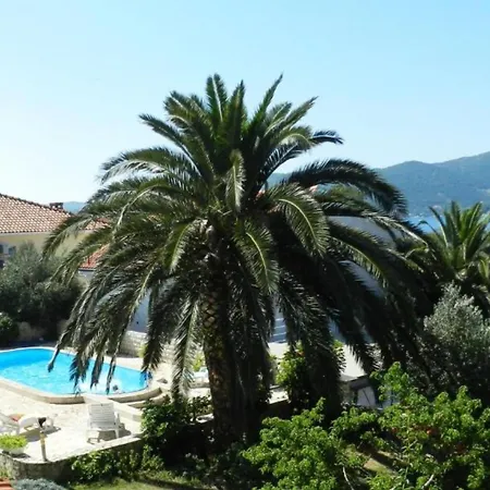 Adriatic Balota With Shared Pool