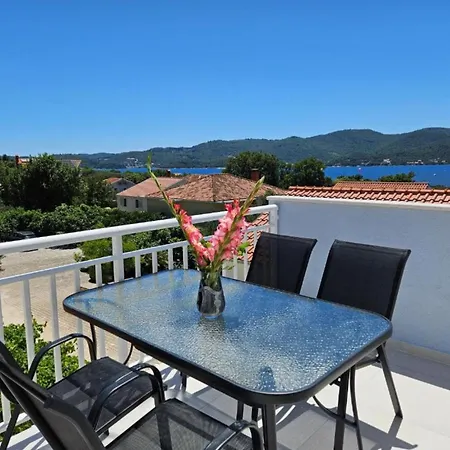 Penzion Adriatic Balota With Shared Pool Viganj