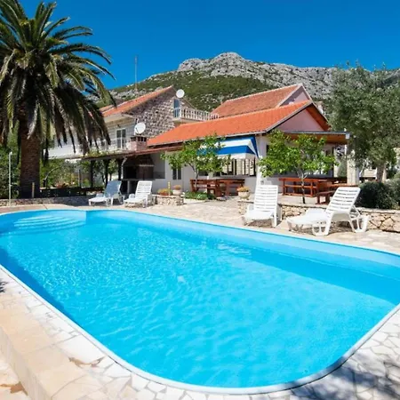 Adriatic Balota With Shared Pool
