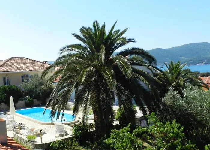 Adriatic Balota With Shared Pool