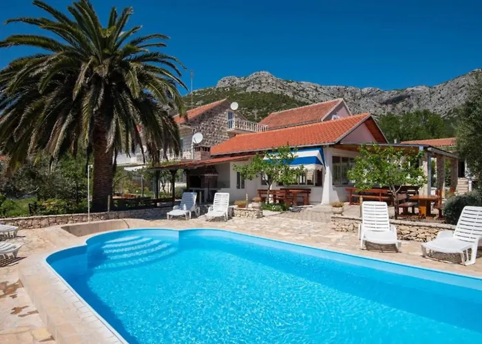 Adriatic Balota With Shared Pool 3* Viganj