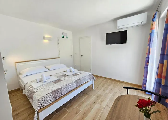 Guest house Adriatic Balota With Shared Pool Viganj