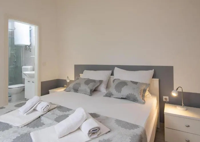 Adriatic Balota With Shared Pool 3*