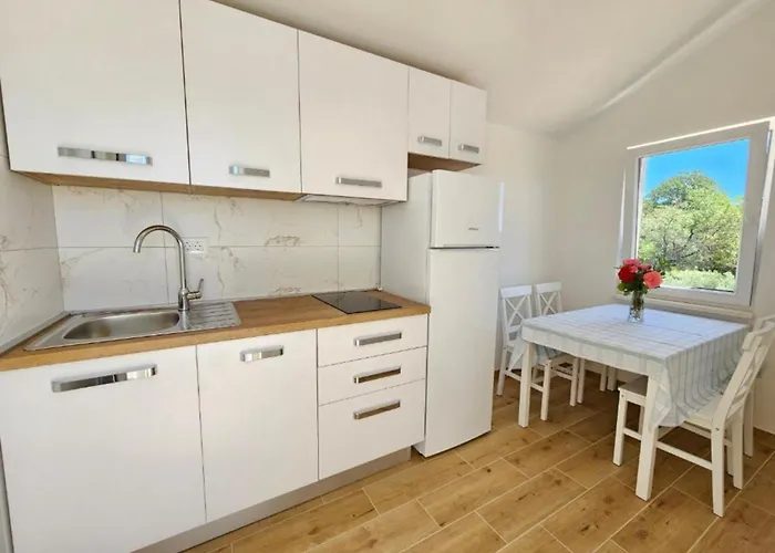 Adriatic Balota With Shared Pool Guest house 3*