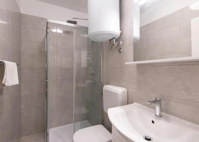 Adriatic Balota With Shared Pool Guest house Viganj