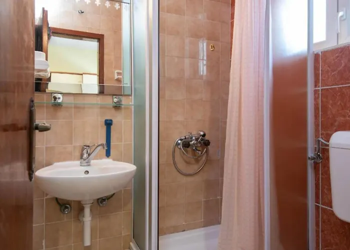 Guest house Adriatic Balota With Shared Pool Viganj