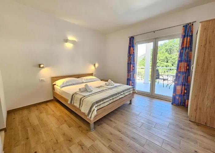 Adriatic Balota With Shared Pool Guest house 3*