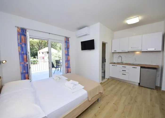 Adriatic Balota With Shared Pool